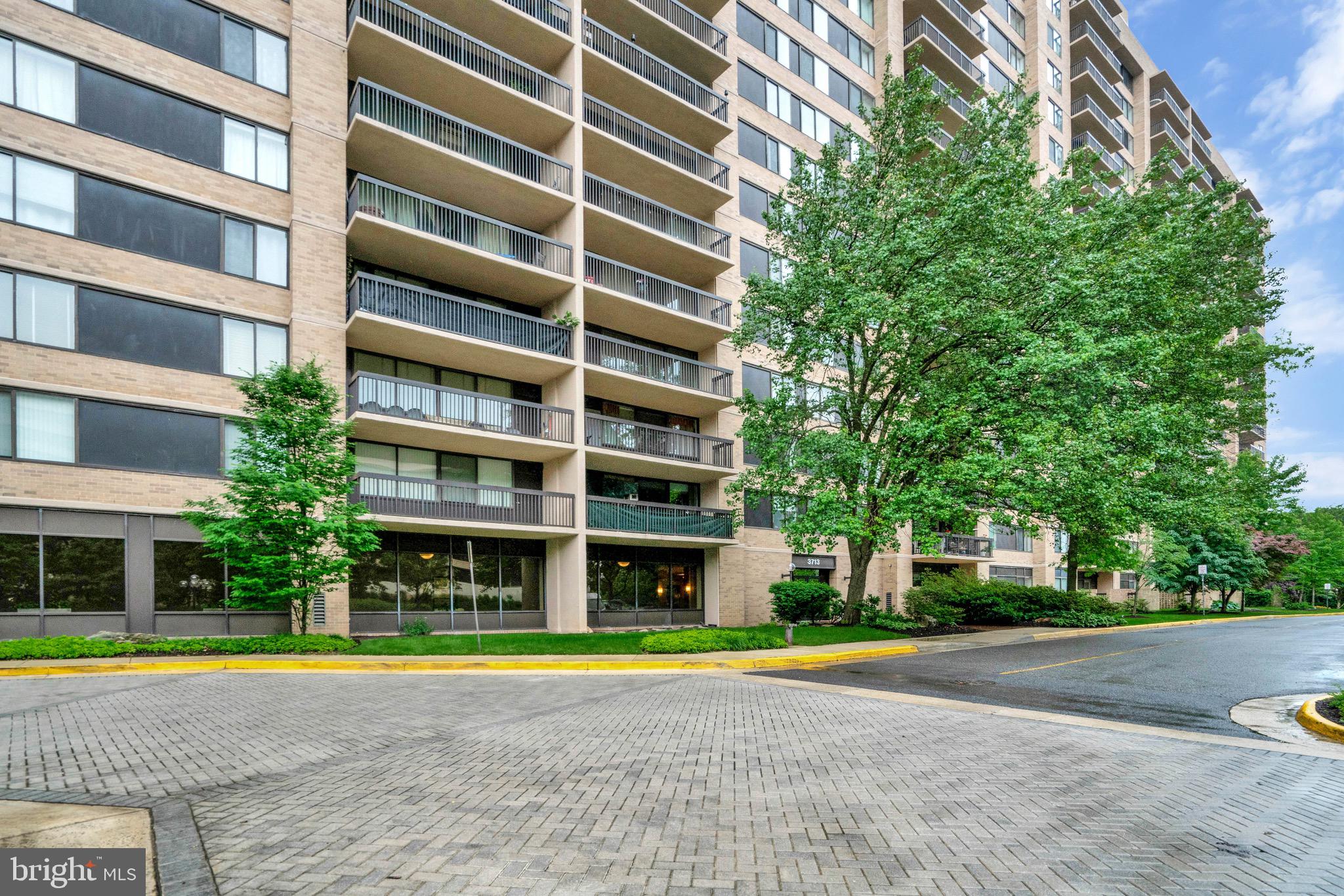 3713 S GEORGE MASON DRIVE 409W