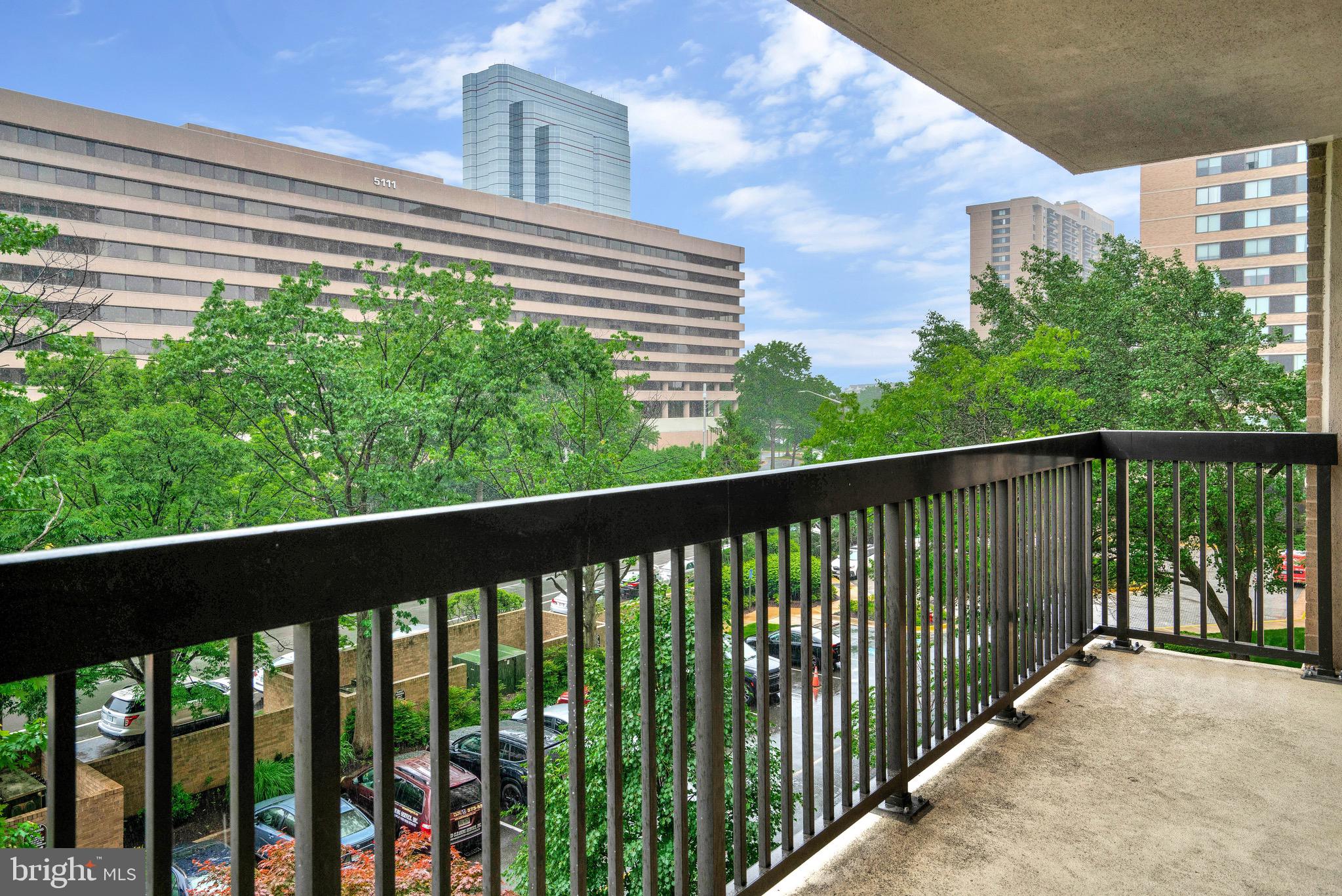 3713 S GEORGE MASON DRIVE 409W