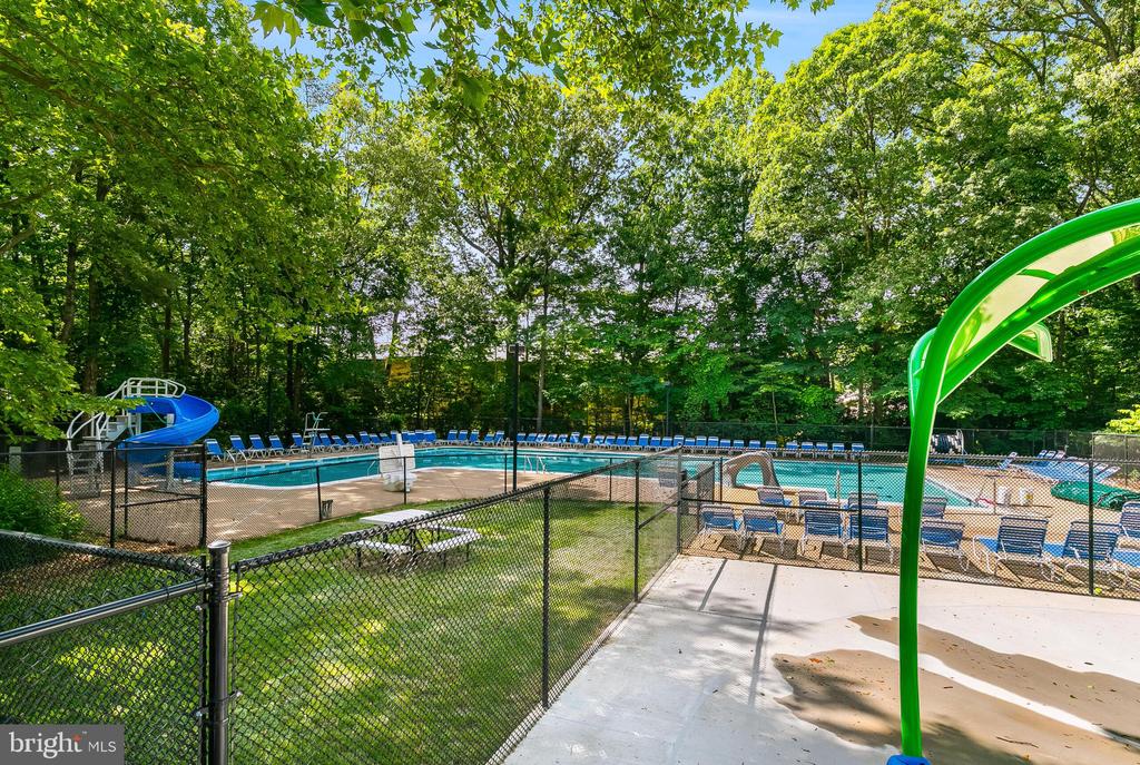 2255 CASTLE ROCK SQUARE 12C