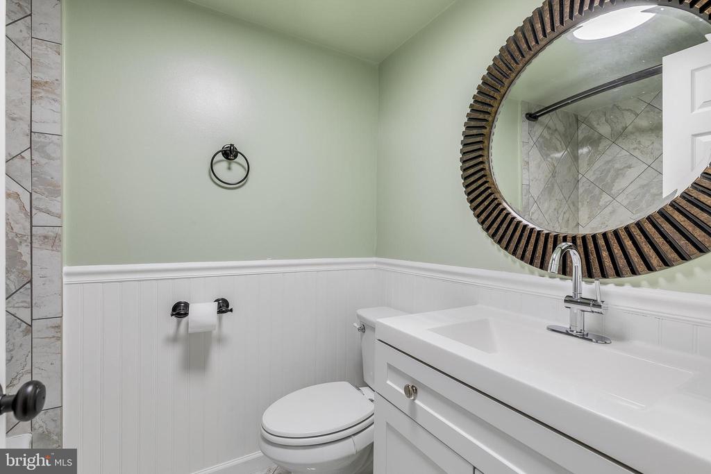 2255 CASTLE ROCK SQUARE 12C