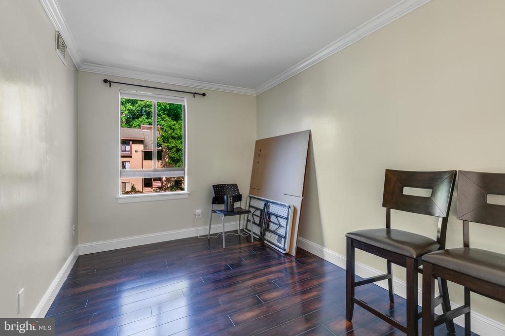 2255 CASTLE ROCK SQUARE 12C