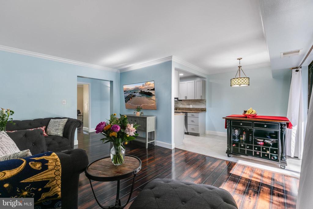 2255 CASTLE ROCK SQUARE 12C
