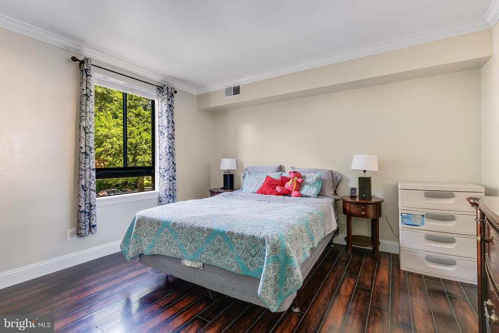 2255 CASTLE ROCK SQUARE 12C