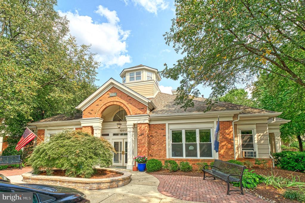 12913 ALTON SQUARE 217