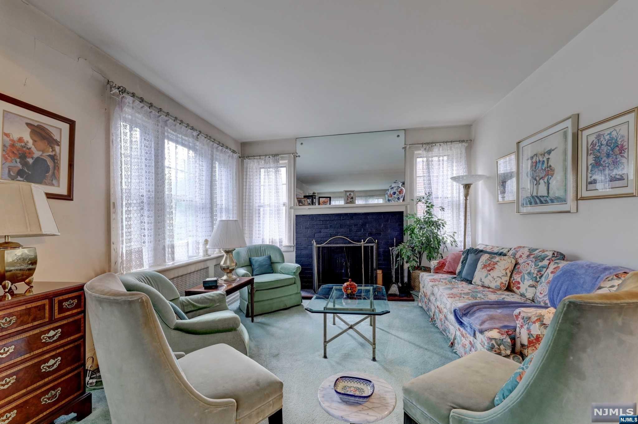 239 Everett Place