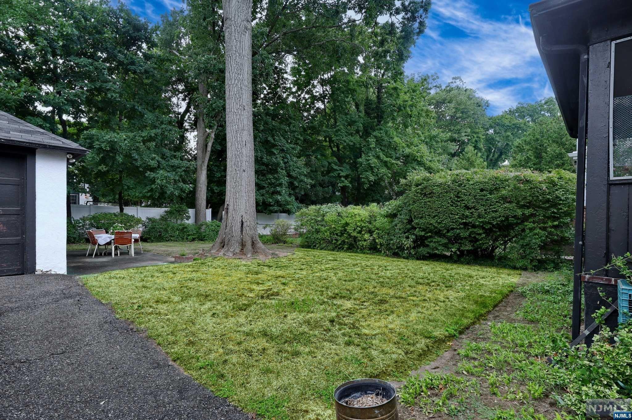 239 Everett Place