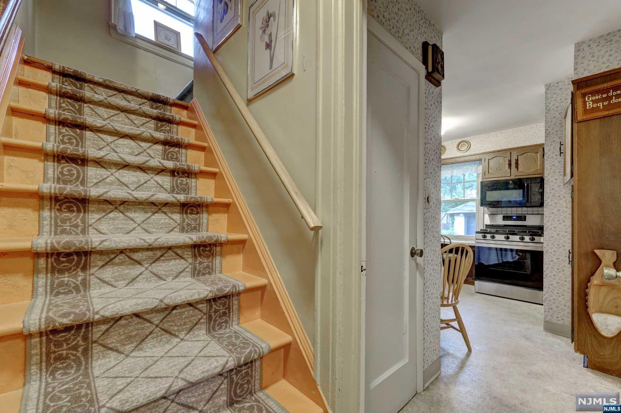 239 Everett Place