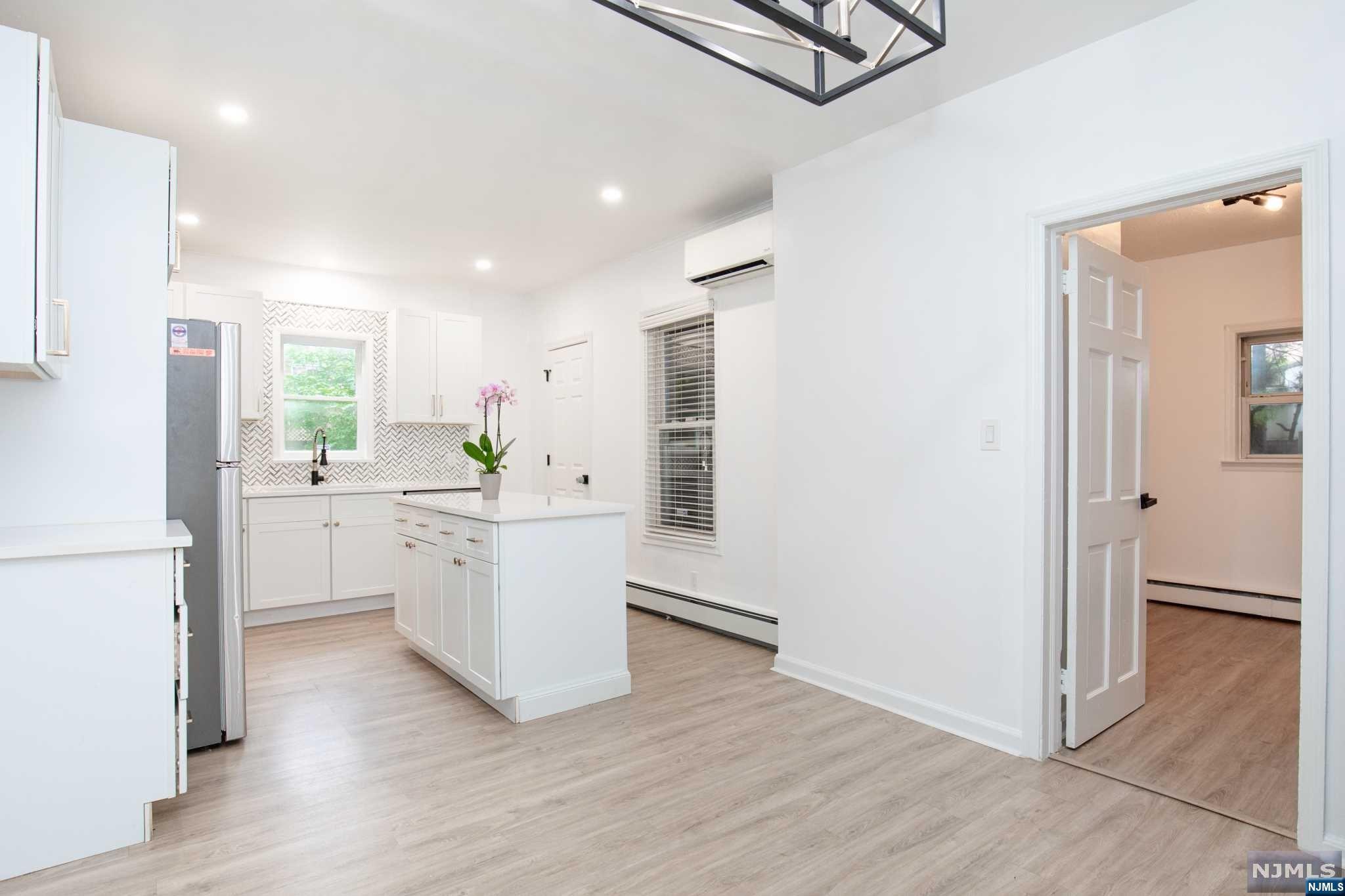 90 Phelps Avenue