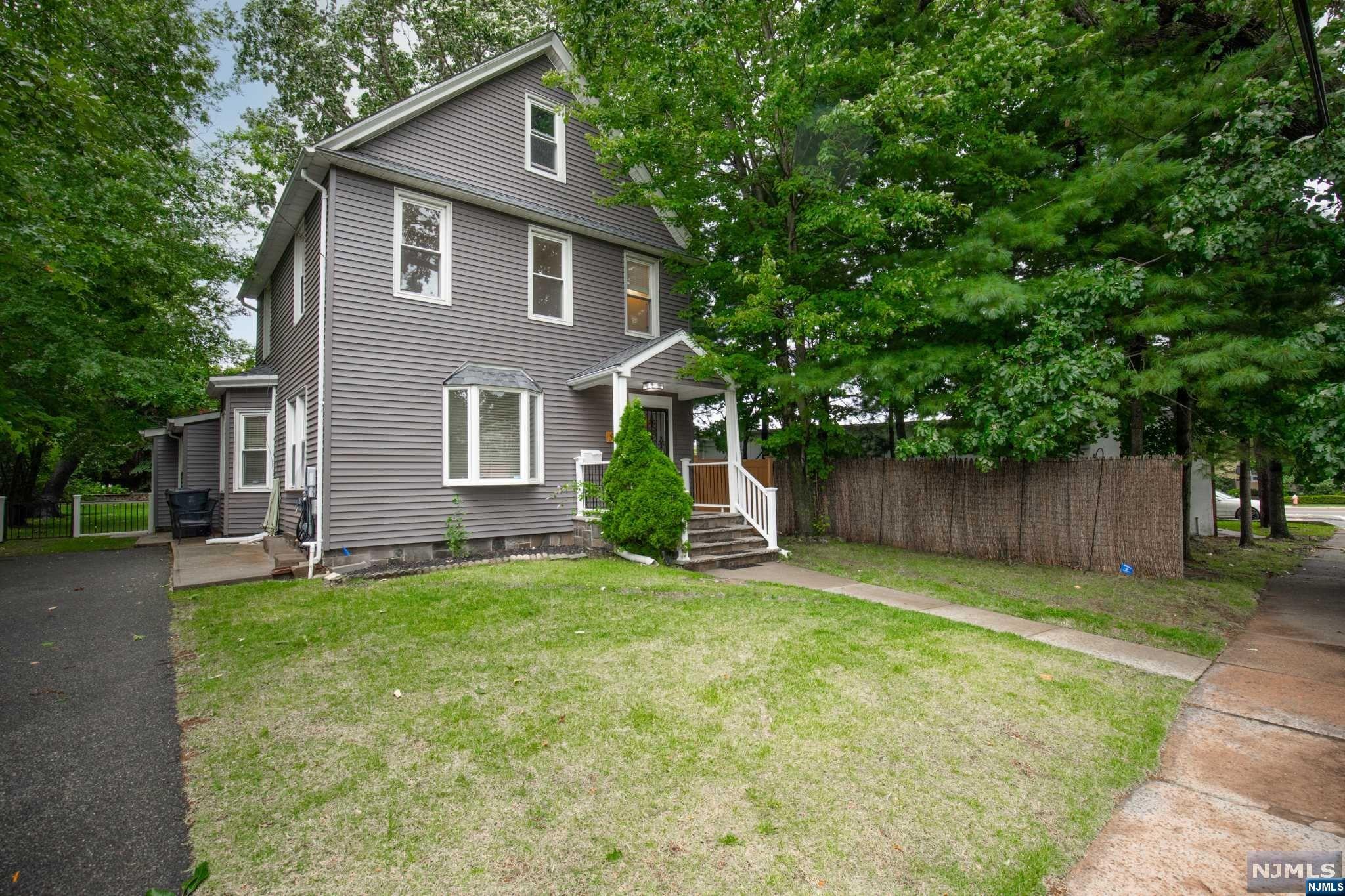 90 Phelps Avenue