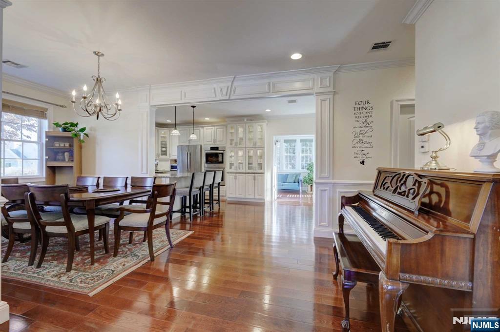 3 Surrey Lane