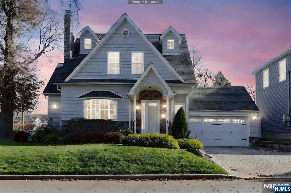 3 Surrey Lane