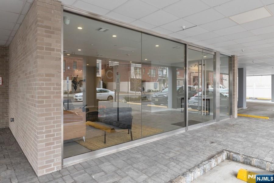 159 Cedar Street 403