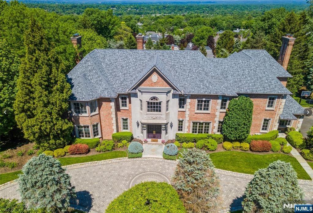 128 Huyler Landing Road