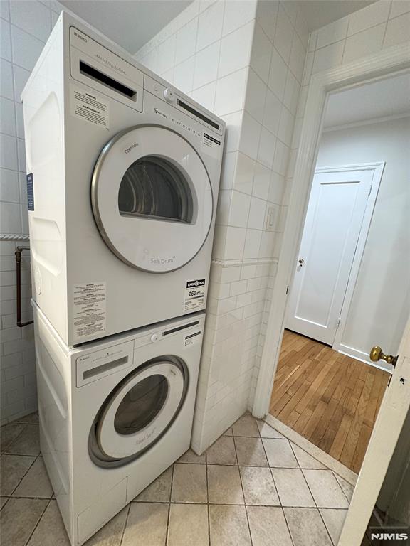 185 E Palisade Avenue D4A