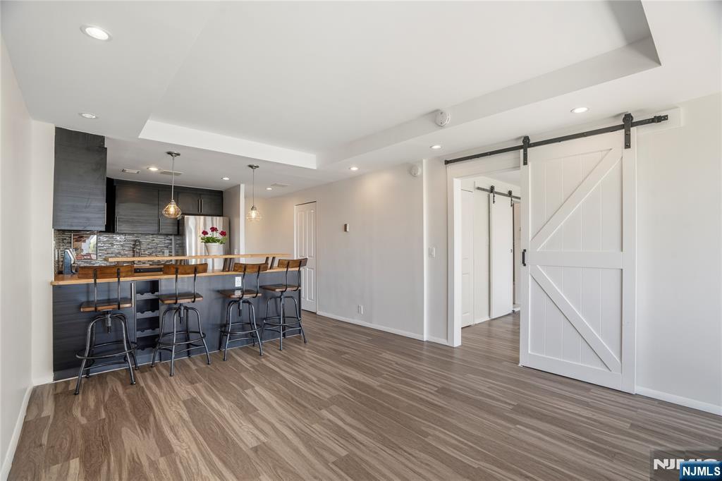 6 Horizon Road 201