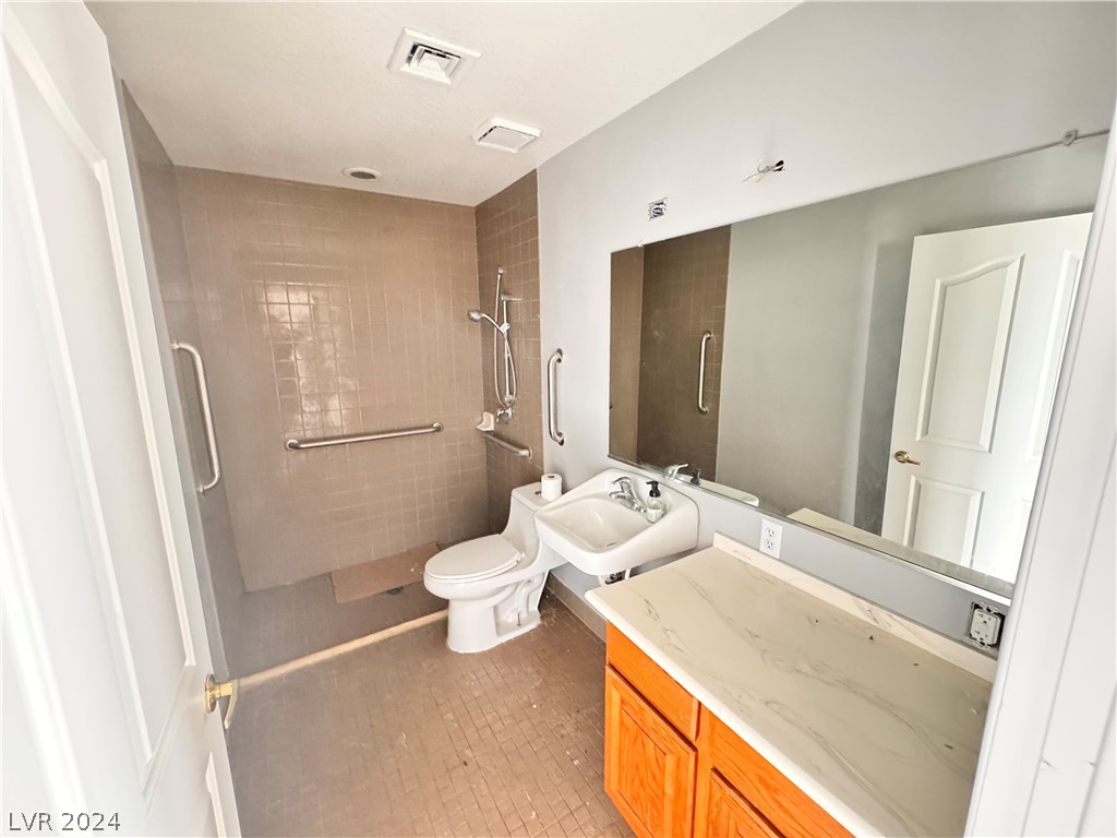 5129 Forest Oaks Drive