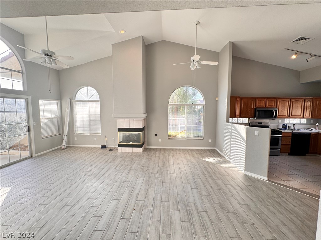 5129 Forest Oaks Drive