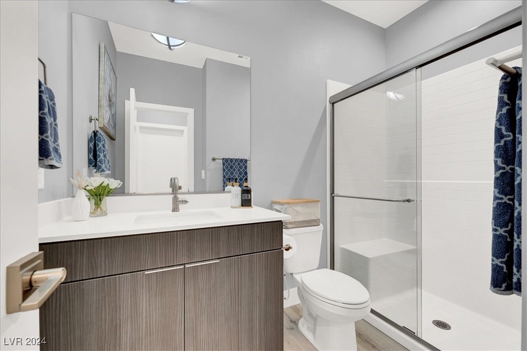 3219 Fountaintree Avenue