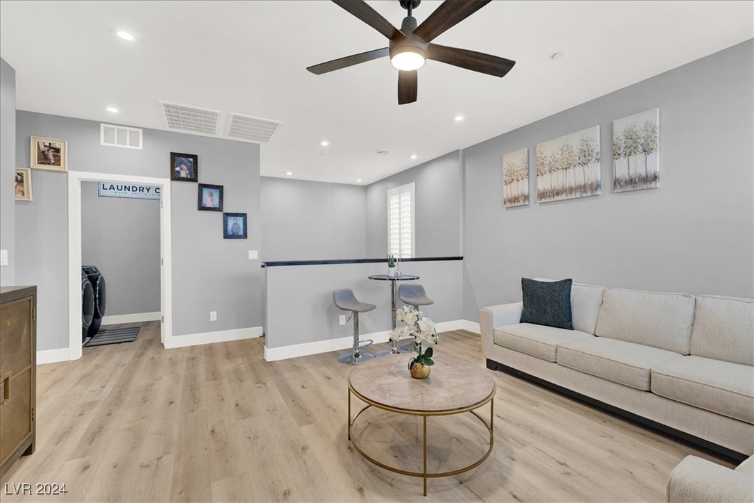 3219 Fountaintree Avenue