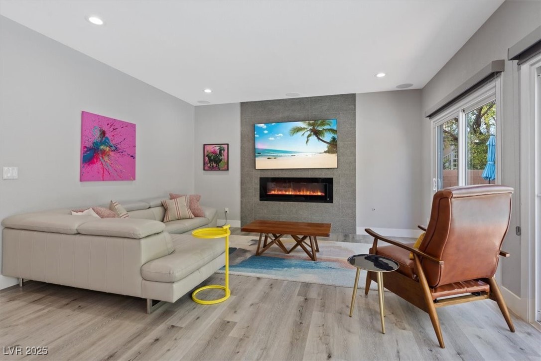 2236 Alanhurst Drive