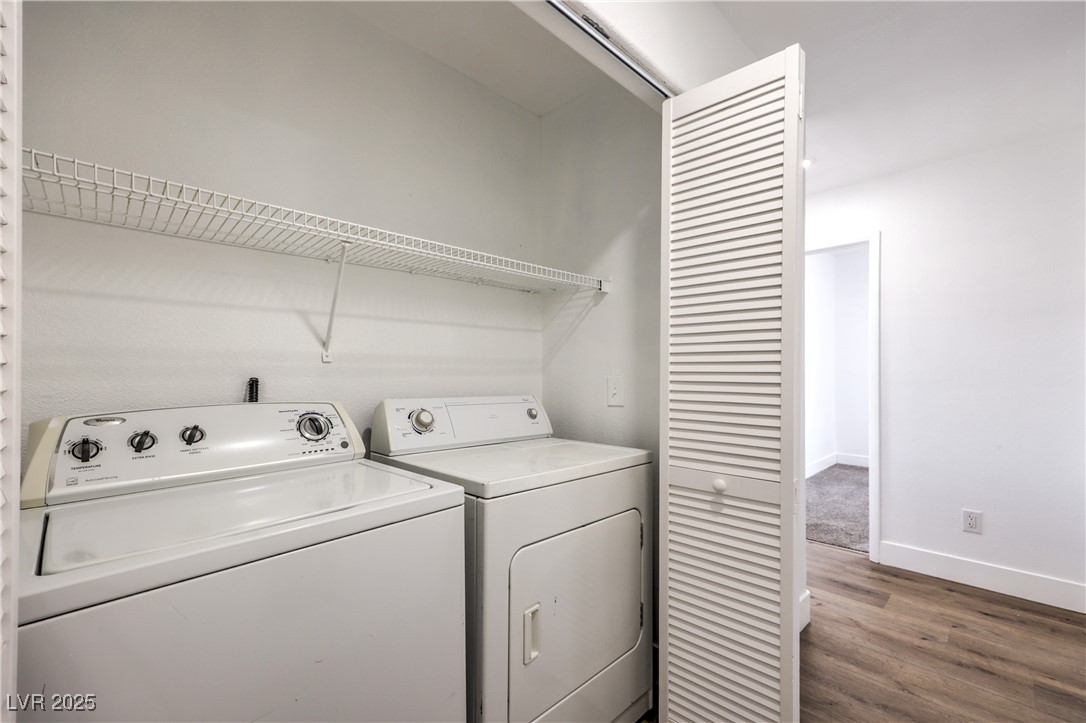 2110 Los Feliz Street 1003