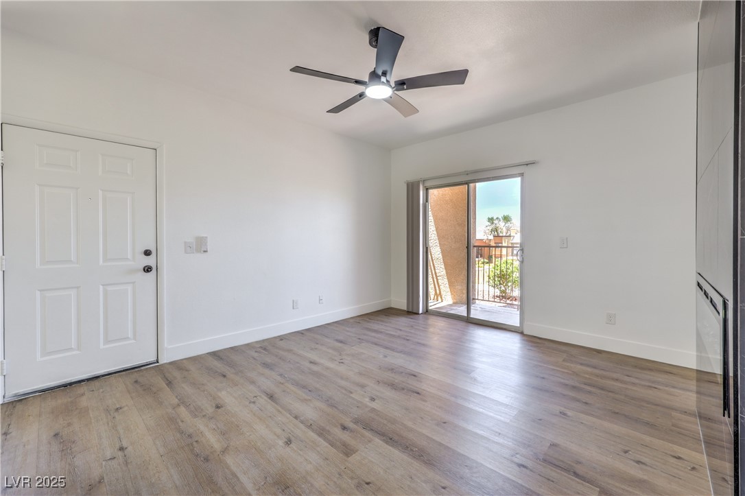 2110 Los Feliz Street 1003