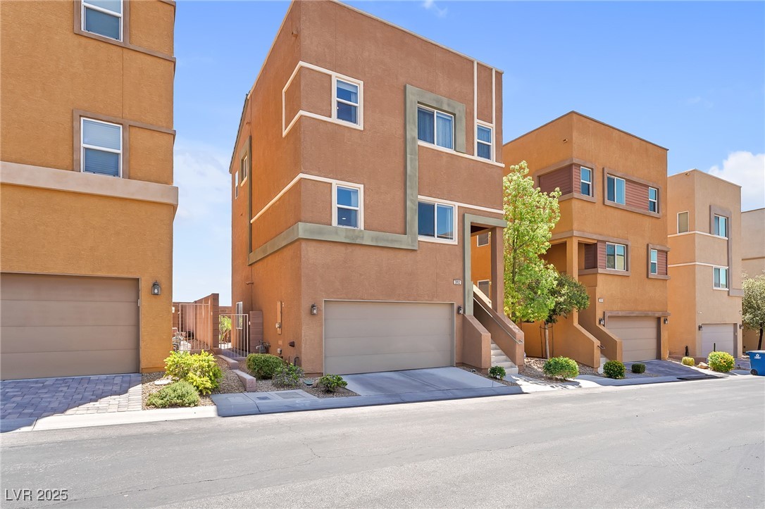 3952 Total Eclipse Street