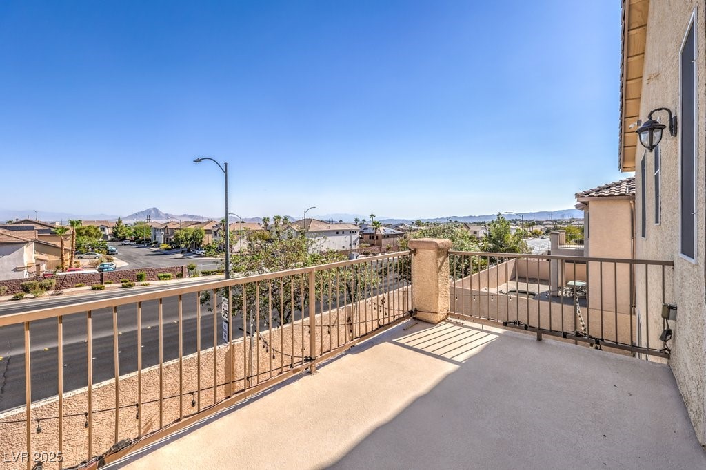 1238 Tranquil Rain Avenue