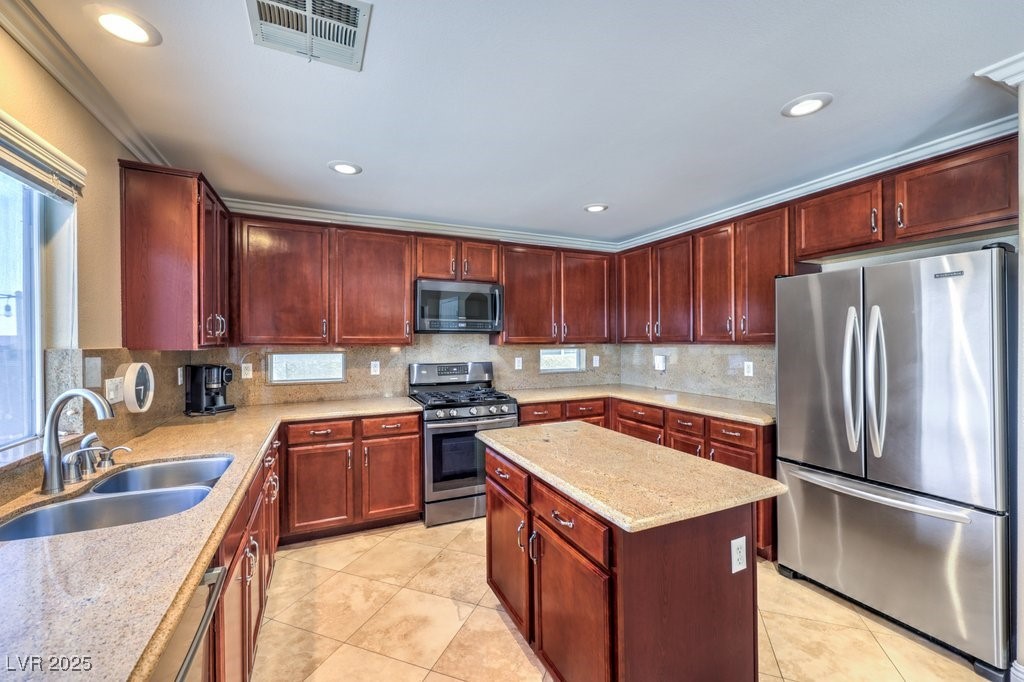 1238 Tranquil Rain Avenue