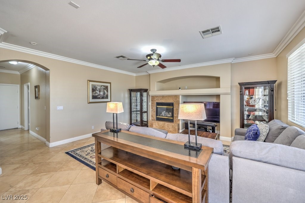 1238 Tranquil Rain Avenue