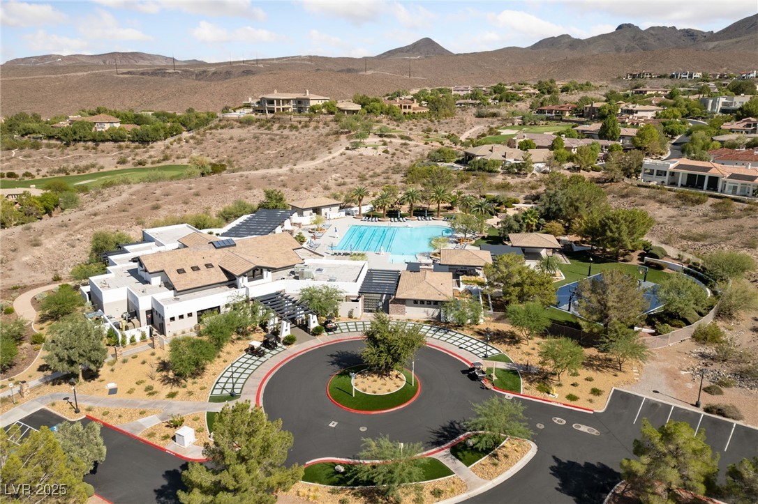 19 Chalet Hills Terrace