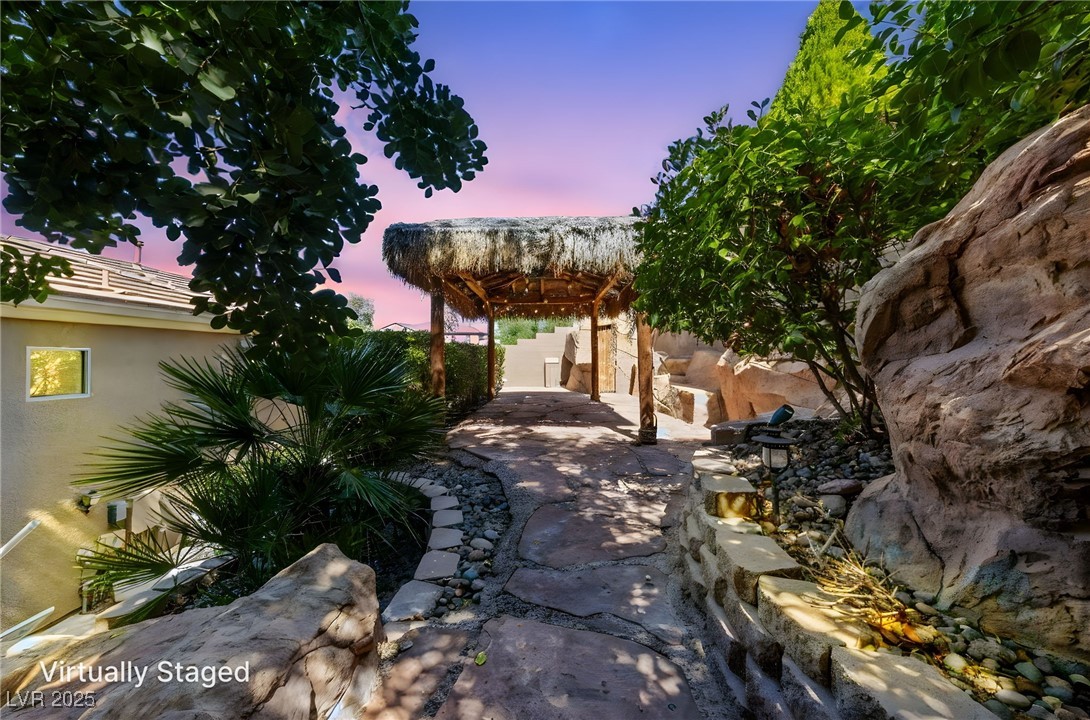 19 Chalet Hills Terrace