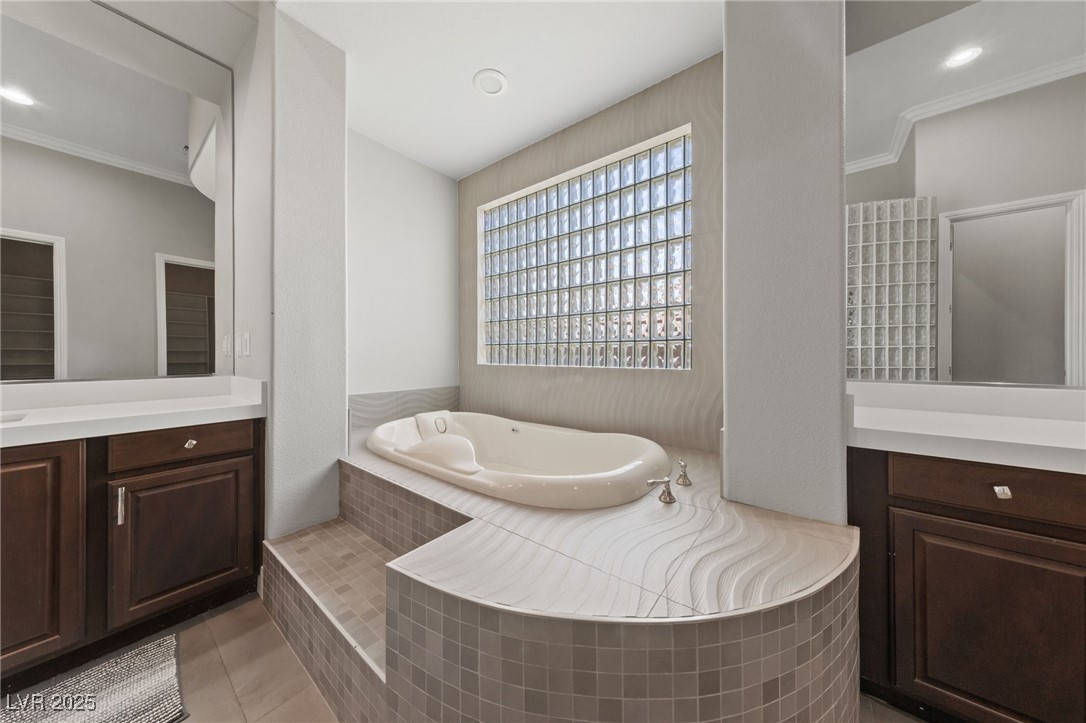 19 Chalet Hills Terrace