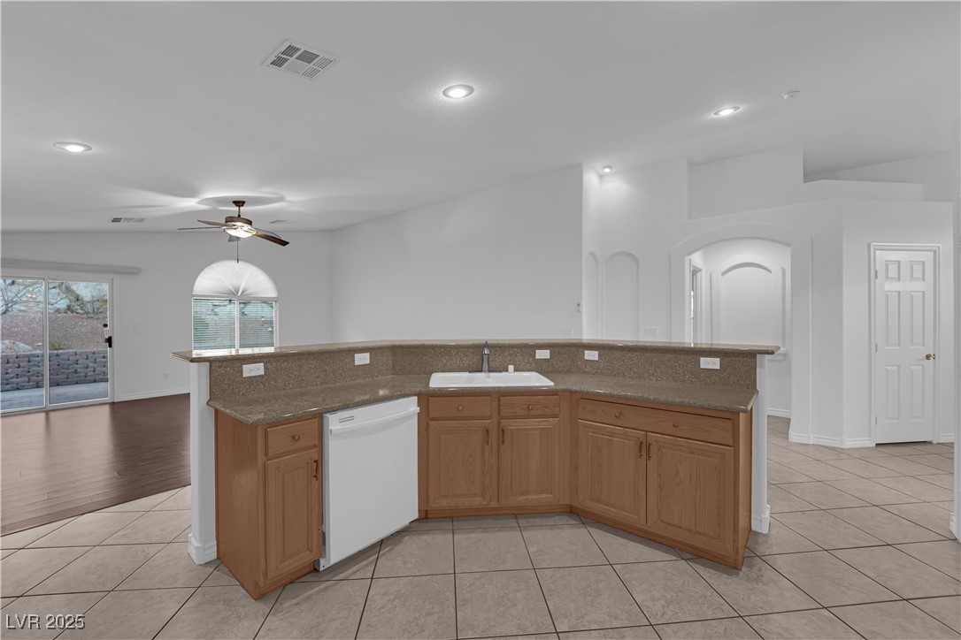 10752 Jubilee Mountain Avenue