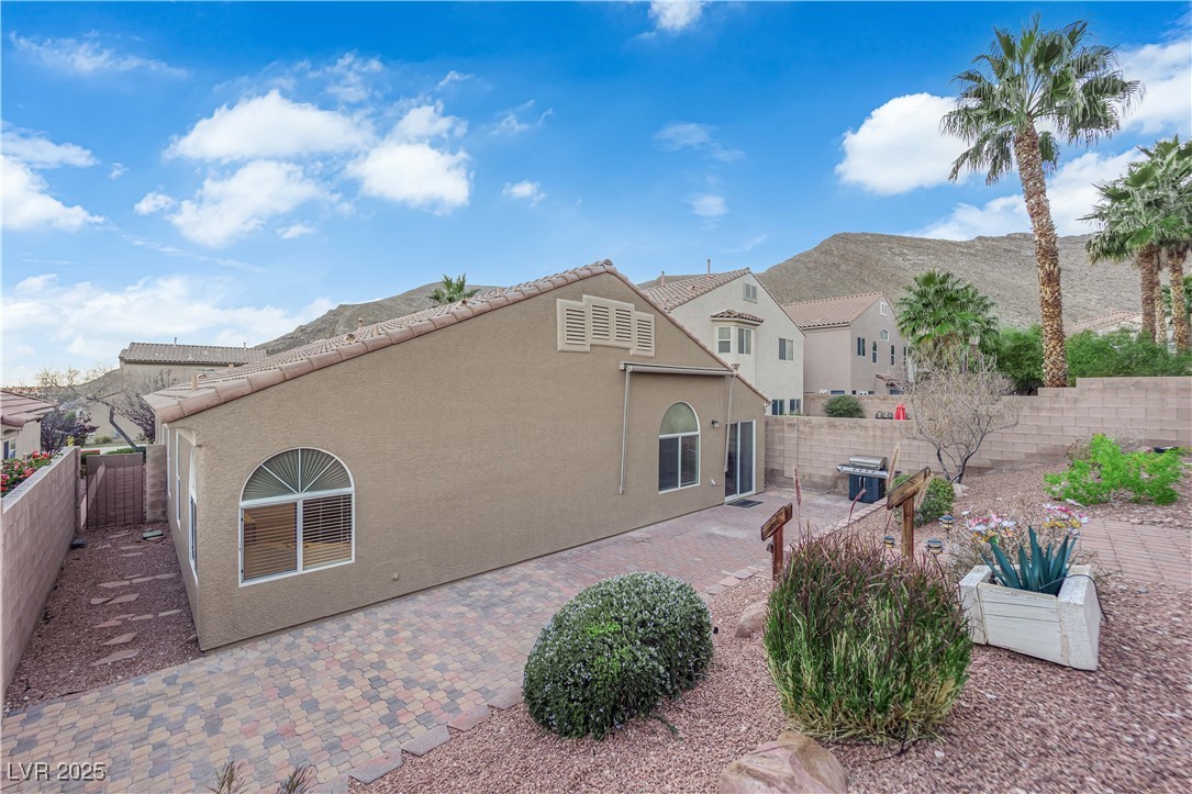 10752 Jubilee Mountain Avenue