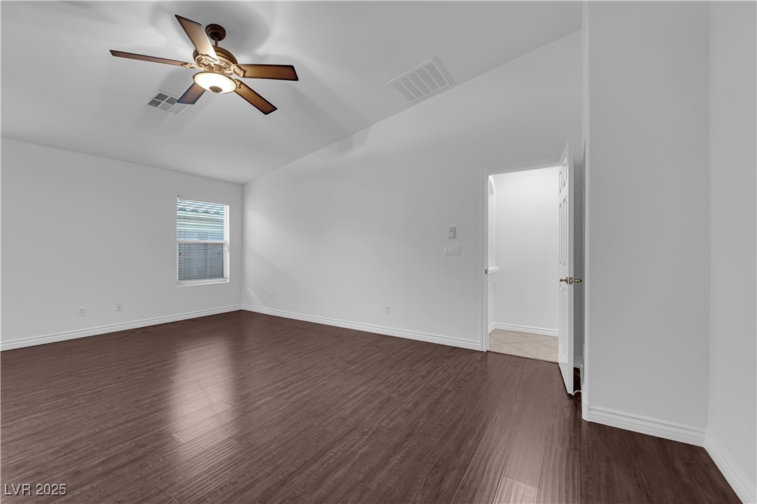 10752 Jubilee Mountain Avenue