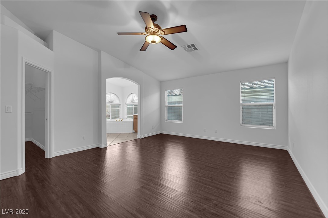 10752 Jubilee Mountain Avenue