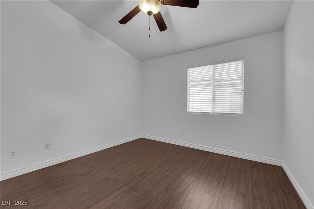 10752 Jubilee Mountain Avenue