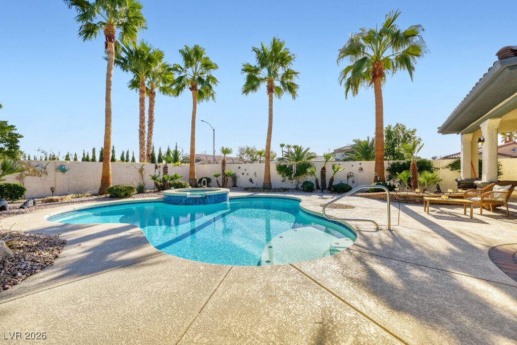 6426 Orto Botanico Court