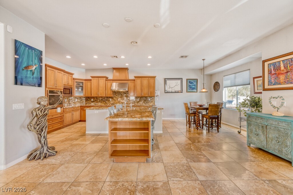 6426 Orto Botanico Court