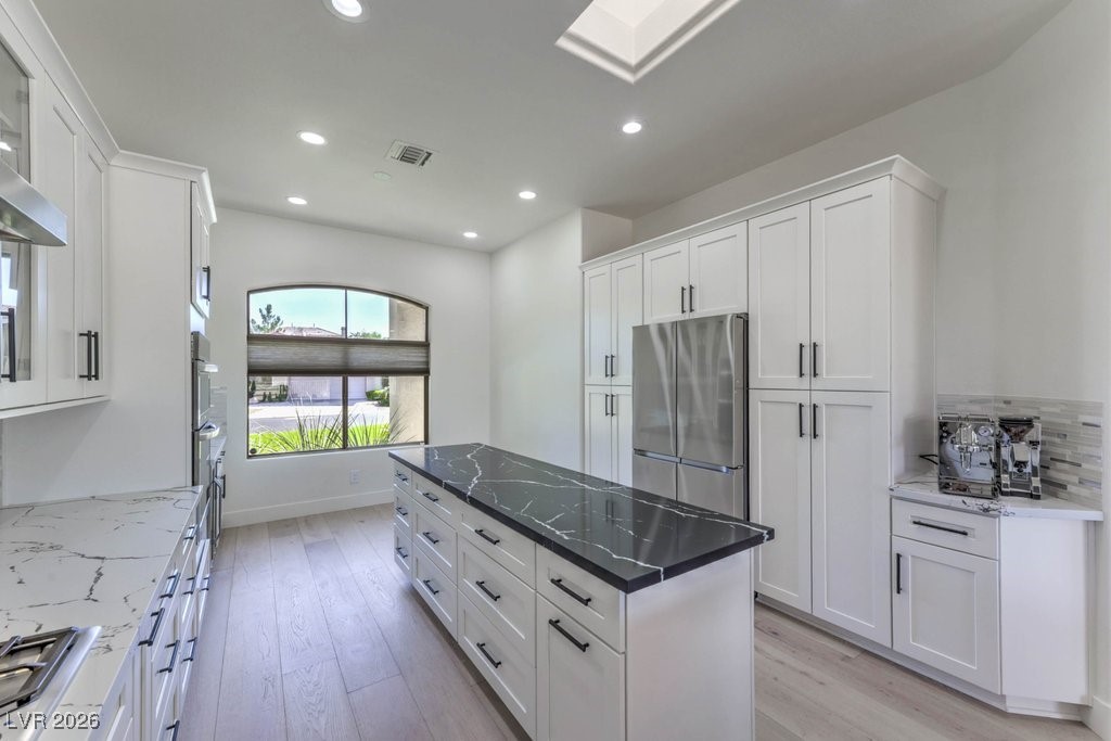 16 Holston Hills Road