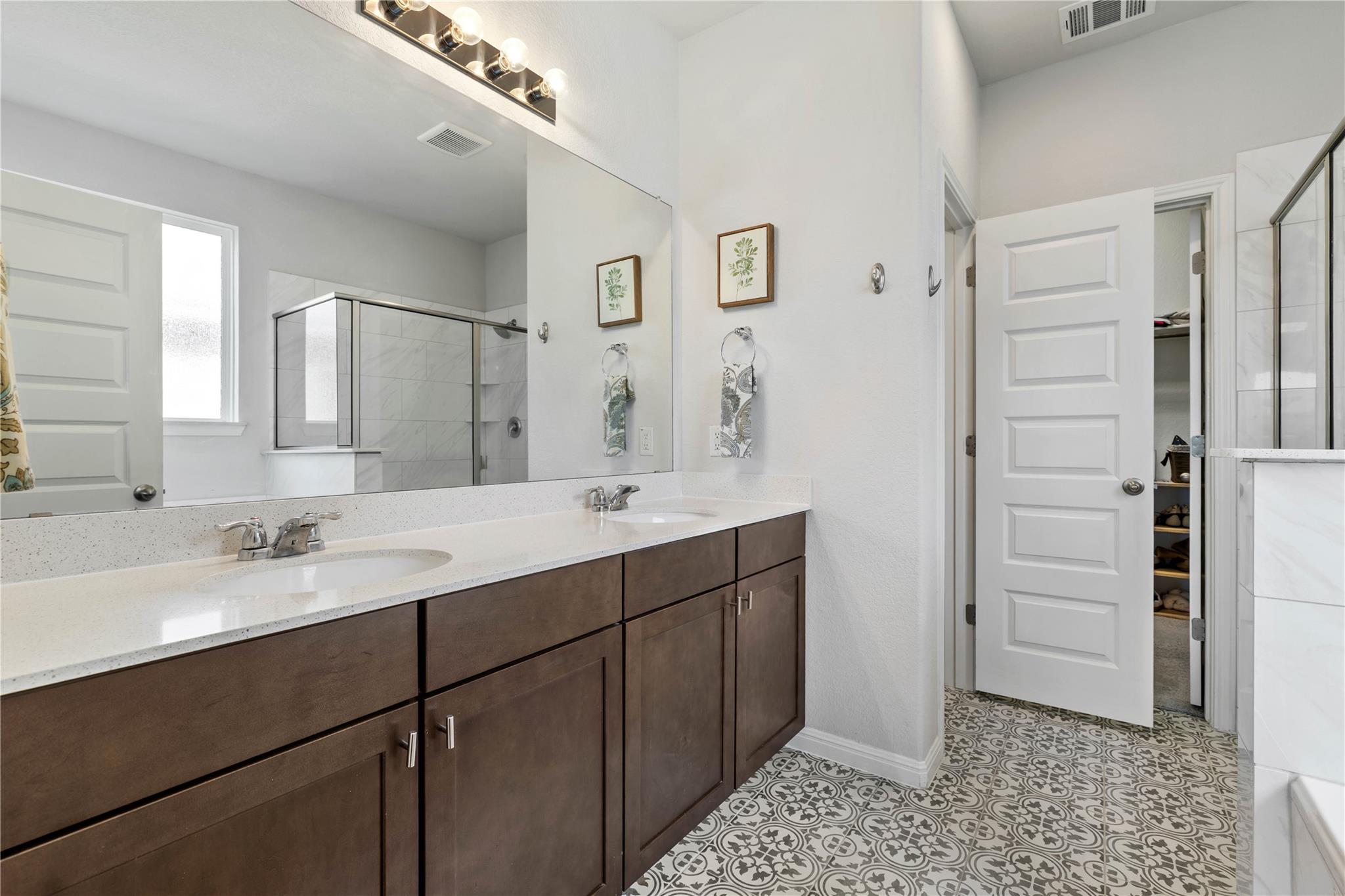 11824 Comedero WAY