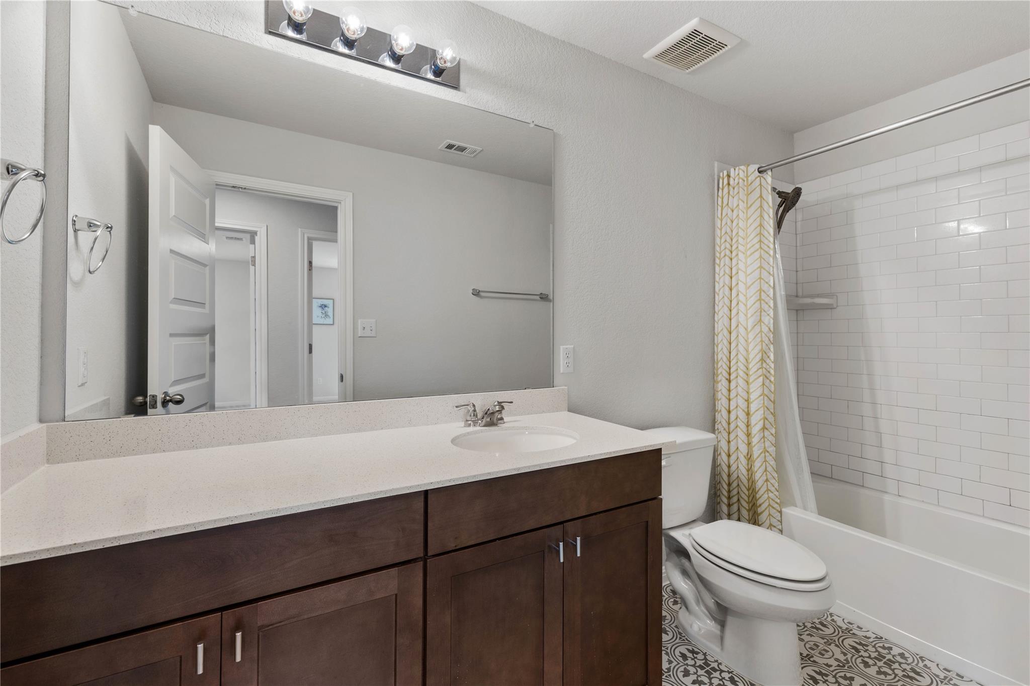 11824 Comedero WAY