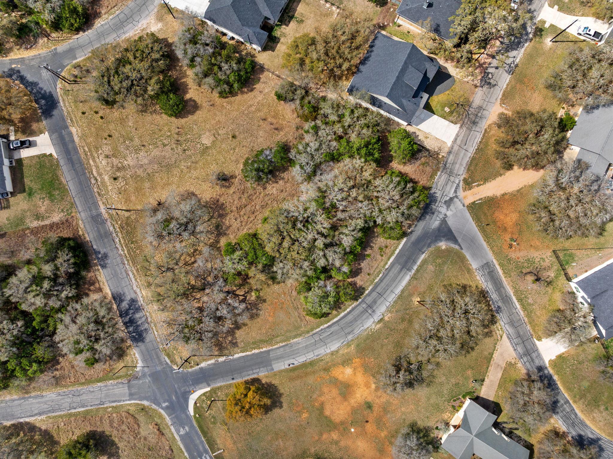 204 Bedford (Lot 266) DR