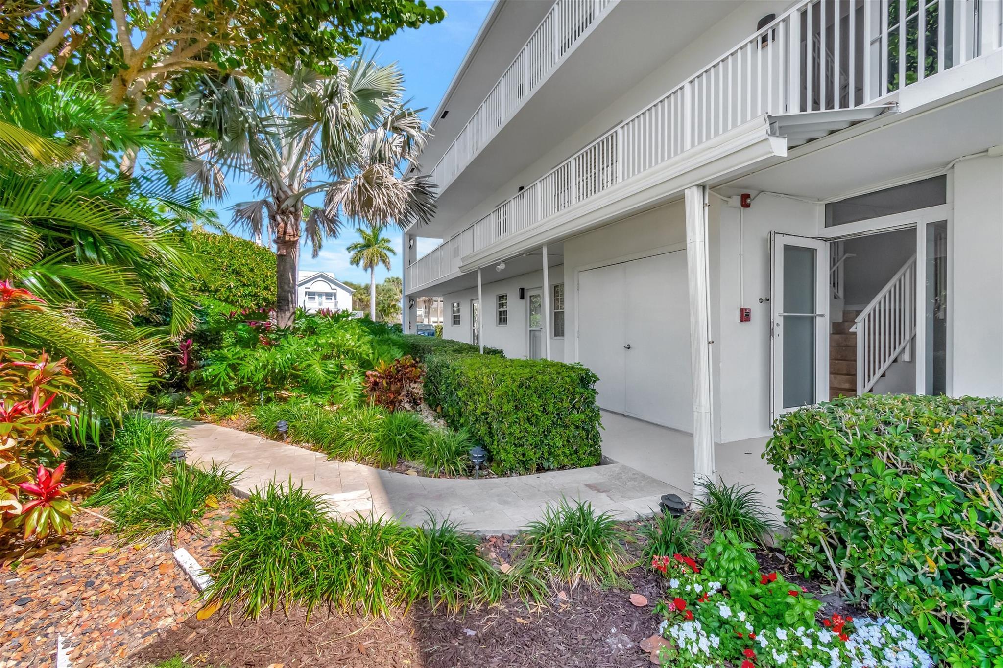 1700 S Ocean Blvd 4