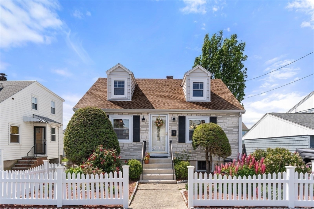 34 Graves Road
