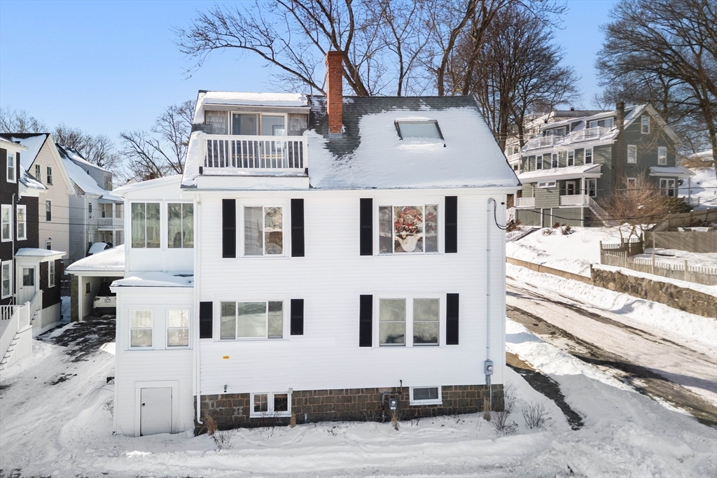 1 Shore Ave