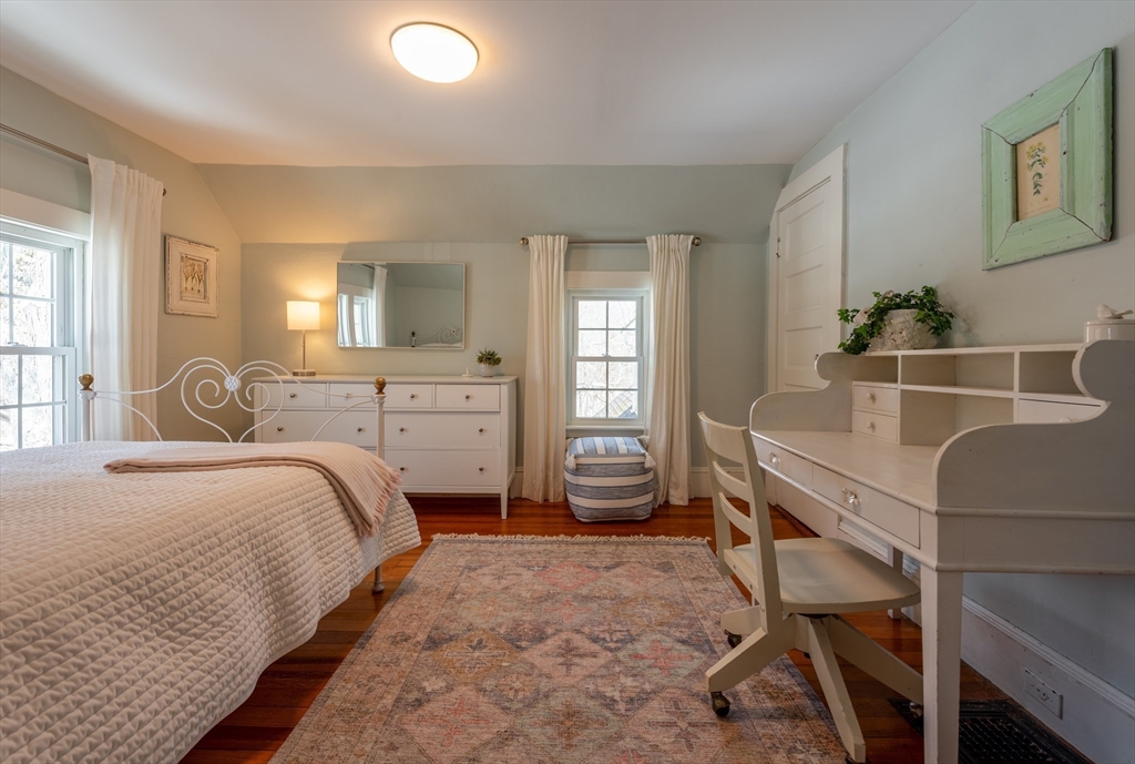 38 Candlewood Rd