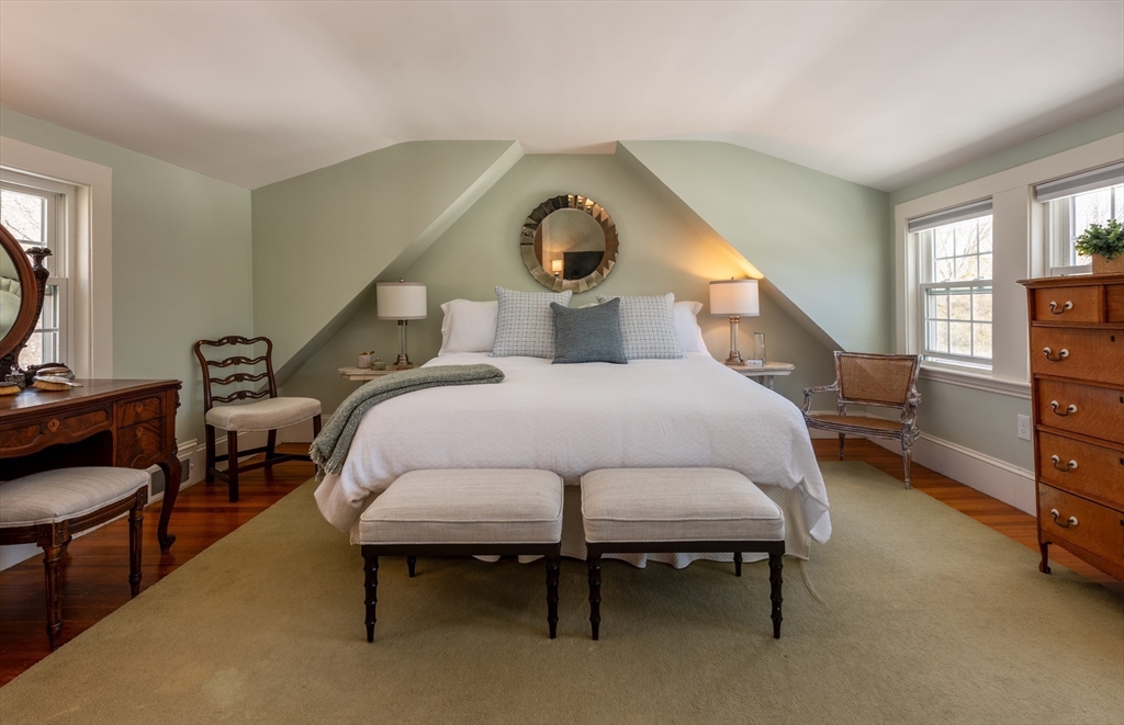 38 Candlewood Rd