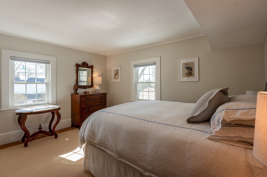 38 Candlewood Rd